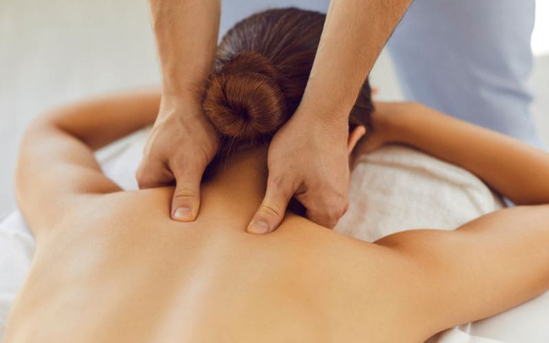 beneficios del masaje relajante